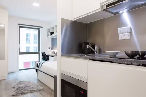 highbury-ii-residence-london-ROOM