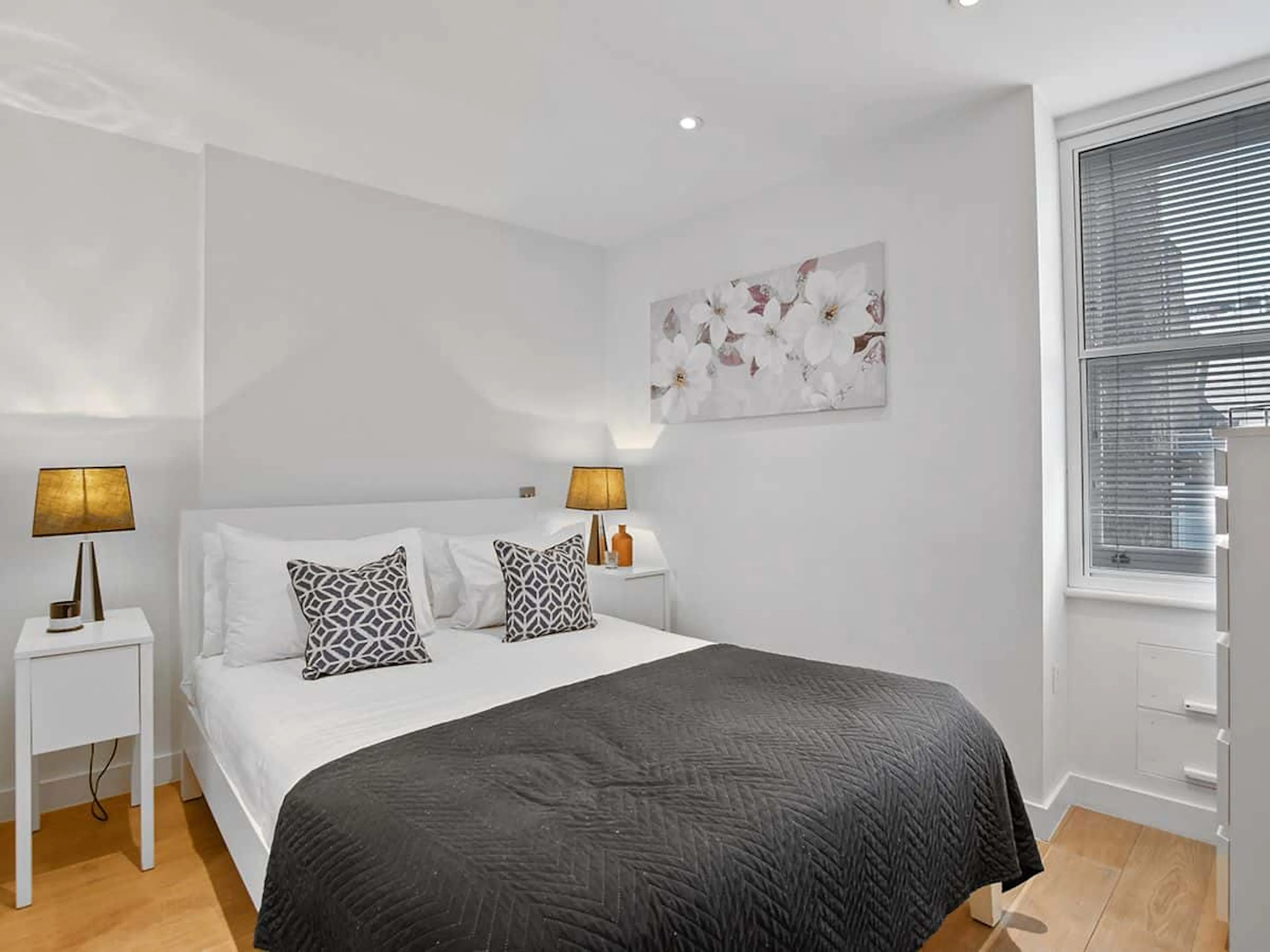 One room in 2 bedroom apartment ROOM 2