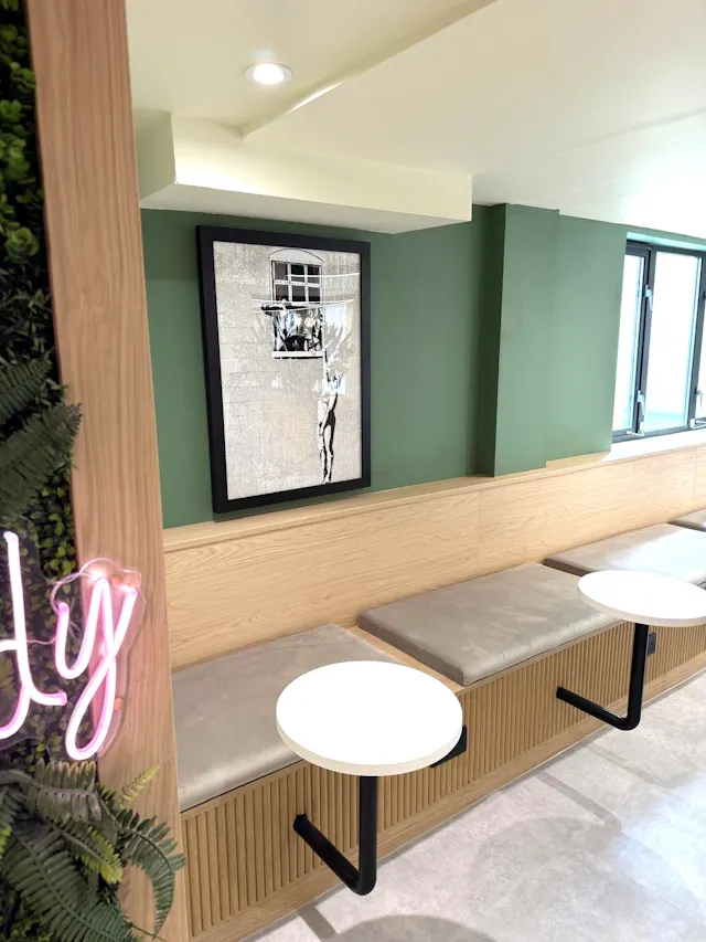 Twodio room image 1