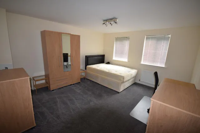 Single Ensuite Room room image 1