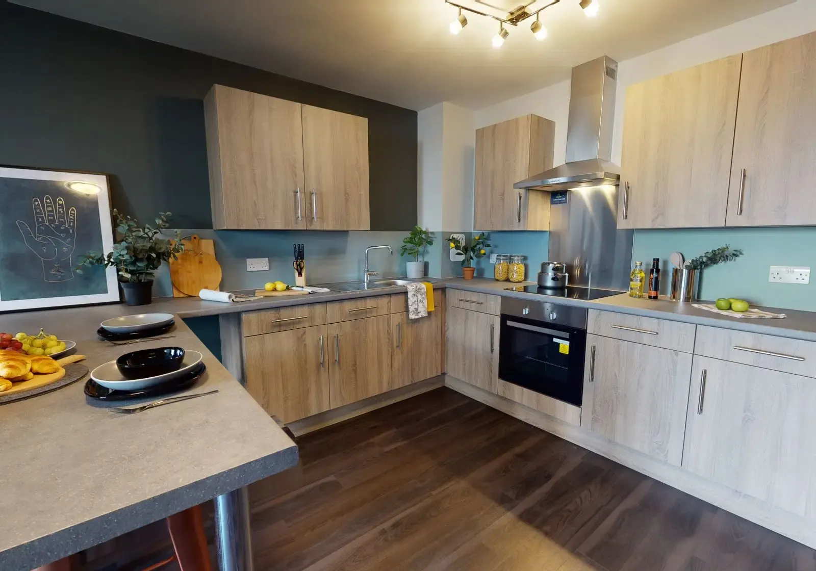 Silver En Suite Plus