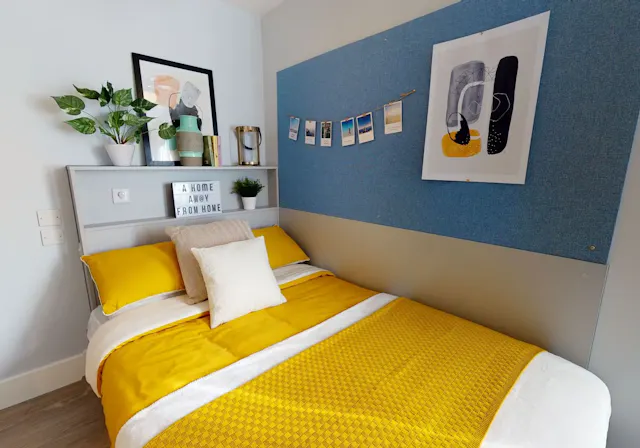 Gold En Suite room image 1