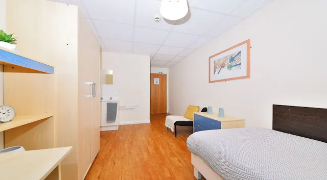 Apollo House Standard Plus room image 1