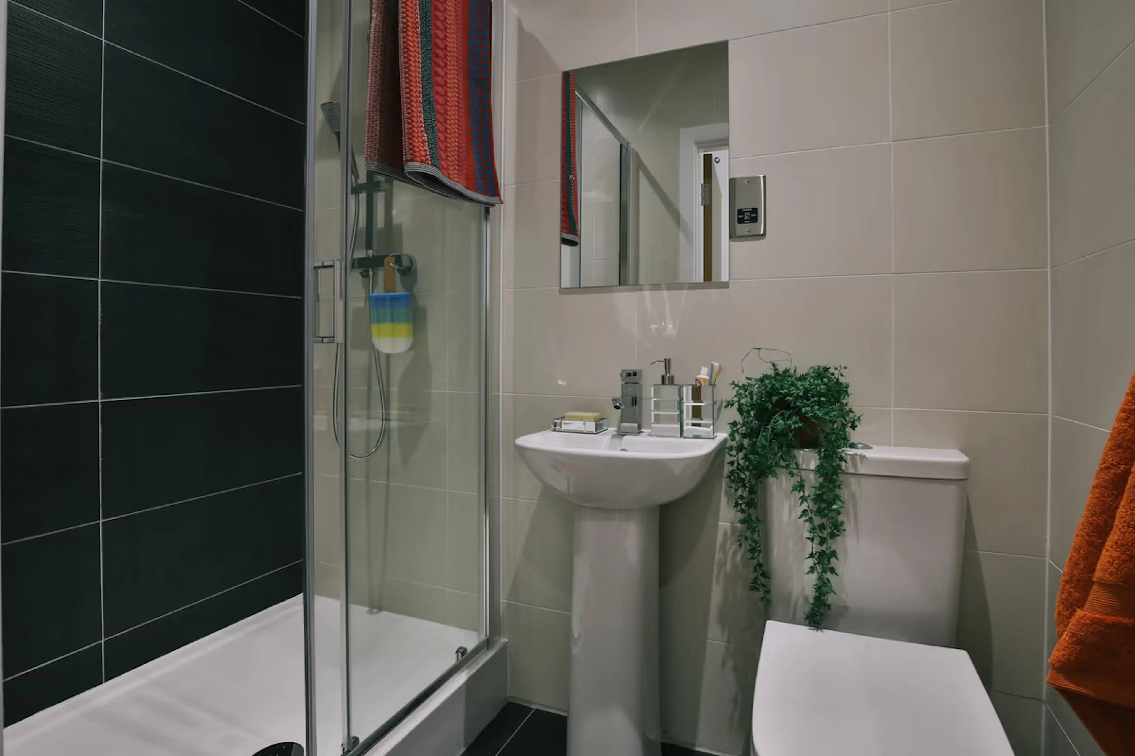 Classic Studio BATHROOM 4