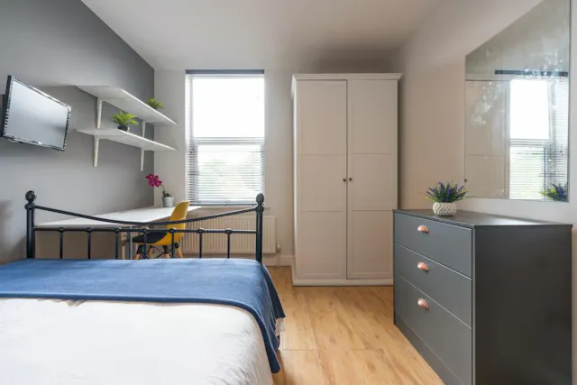 6 Bedroom Apartment room image 2