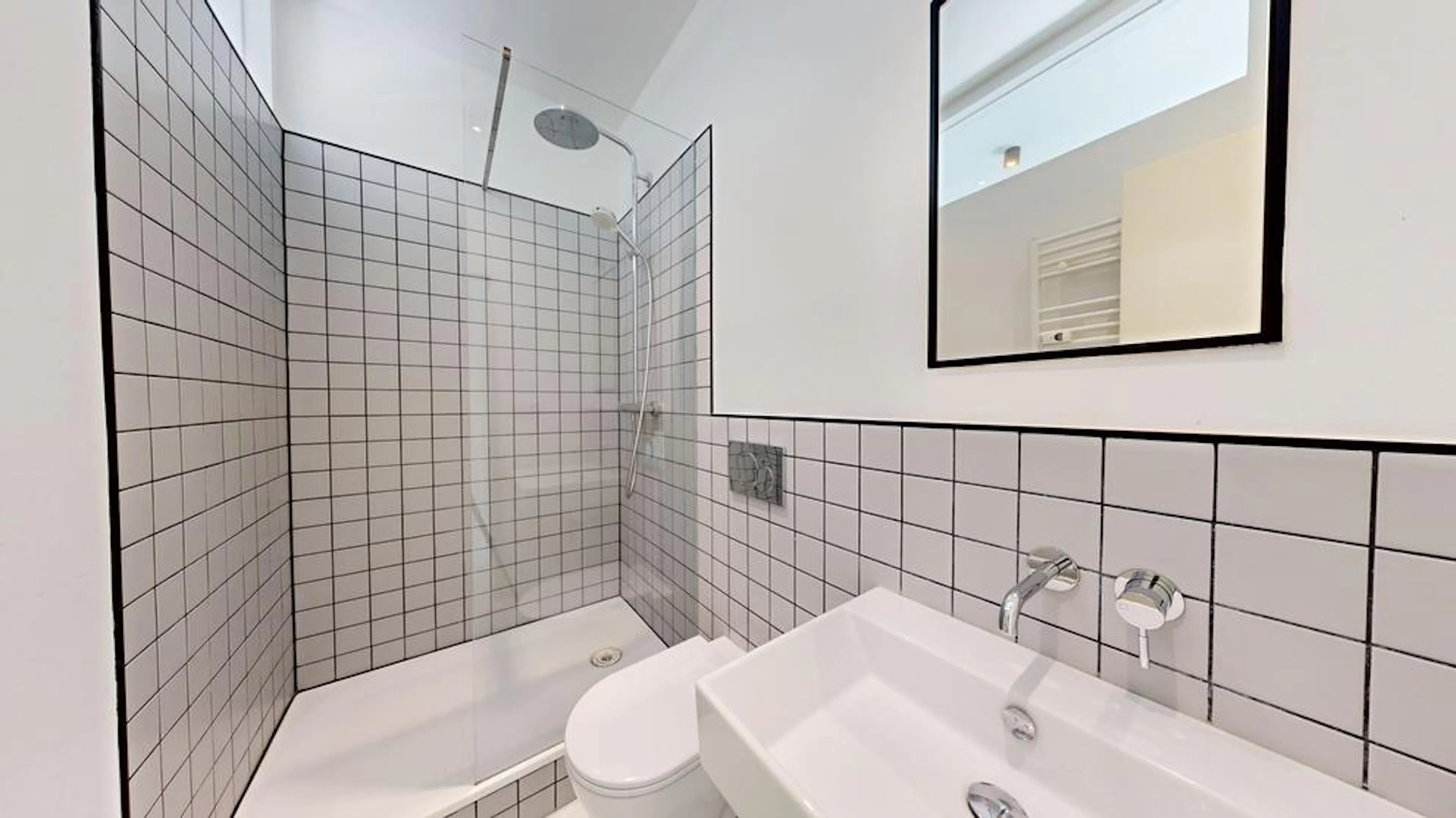 One Bedroom Studio BATHROOM 3