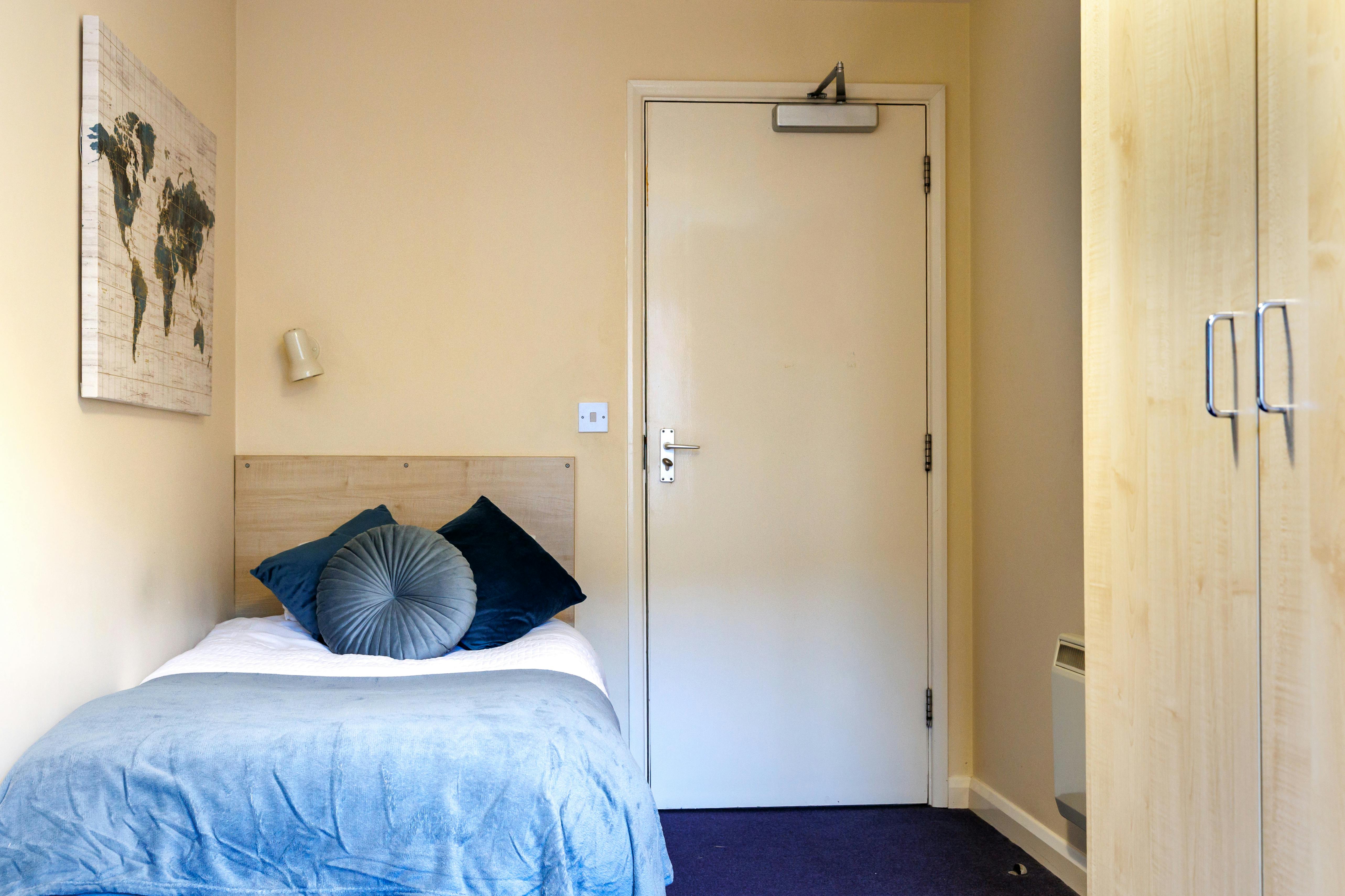 raleigh-park-nottingham-Essential Single