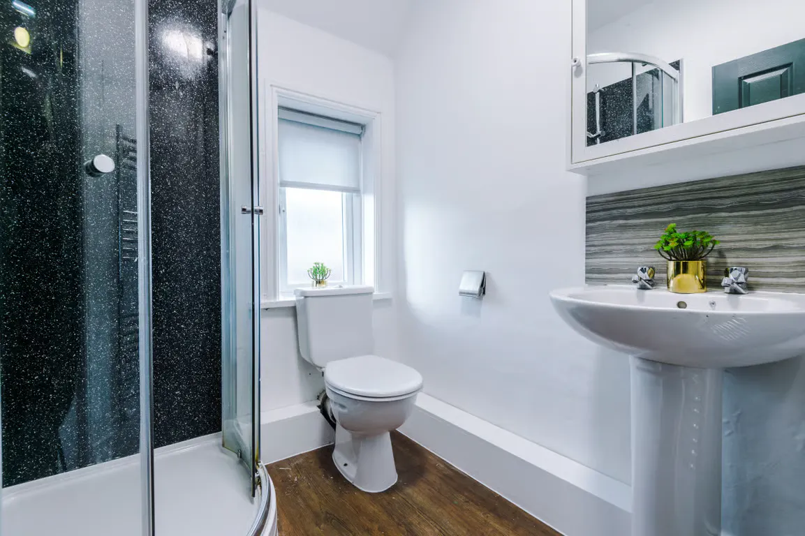 BATHROOM BATHROOM 1