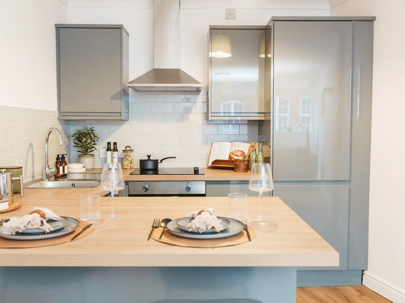 1 Bedroom Apartment KITCHEN 3
