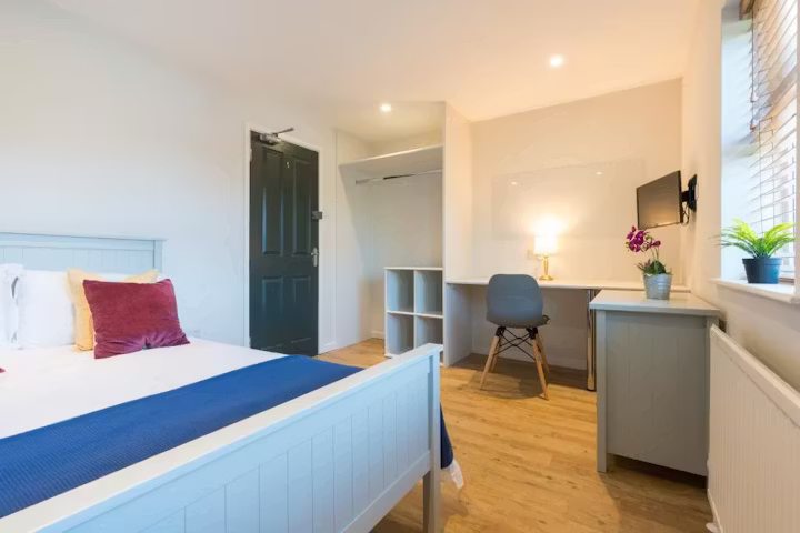 17a-larkdale-street-nottingham-4 Bed Apartment-1