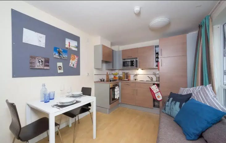 1 Bedroom Apartment