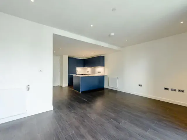 1 Bedroom Apartment room image 1