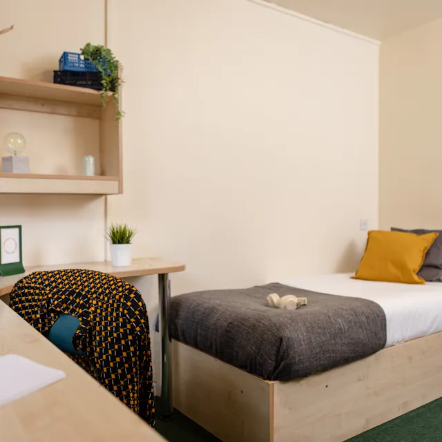 1 Bed Apartment (Shared Access) room image 1