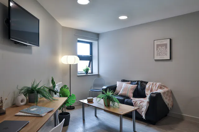 1 Bed Apartment room image 1