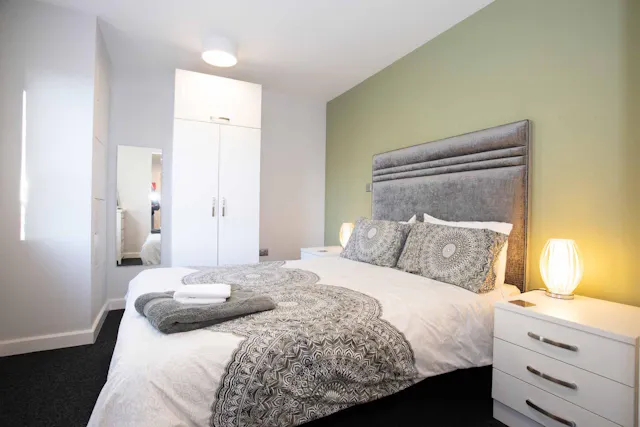 1 Bedroom Apartment room image 2