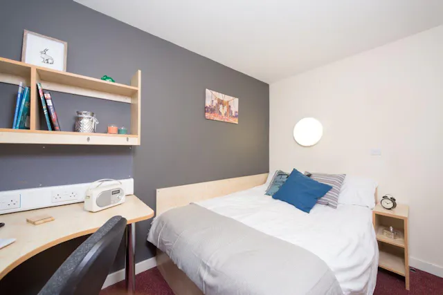 1 Bedroom Apartment room image 1