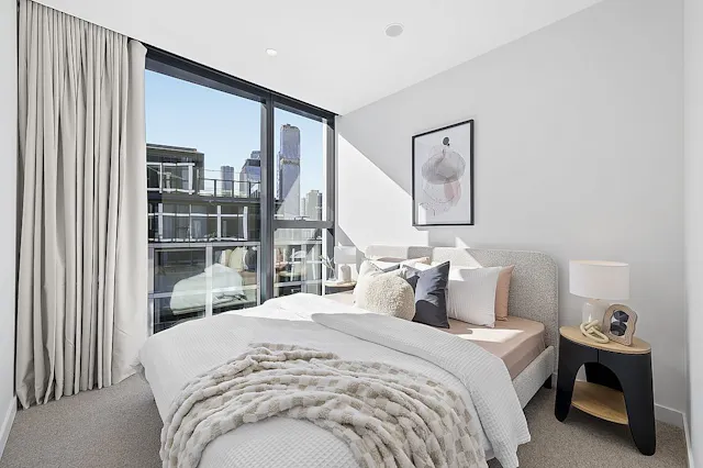 1 Bedroom 1 bathroom - Balcony room image 1