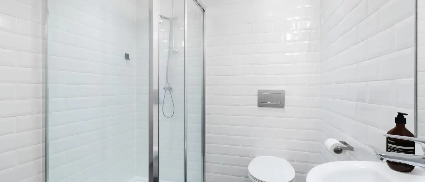 1 Bed Studio  Private Penthouse Level