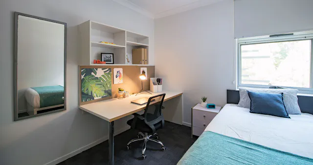 1 Bedroom Apartment room image 1