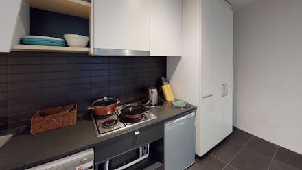 Student Living - Villiers - 1 Bedroom Large (Air-Conditioned)
