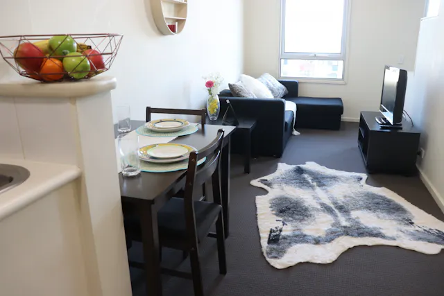 1 Bedroom Large room image 2