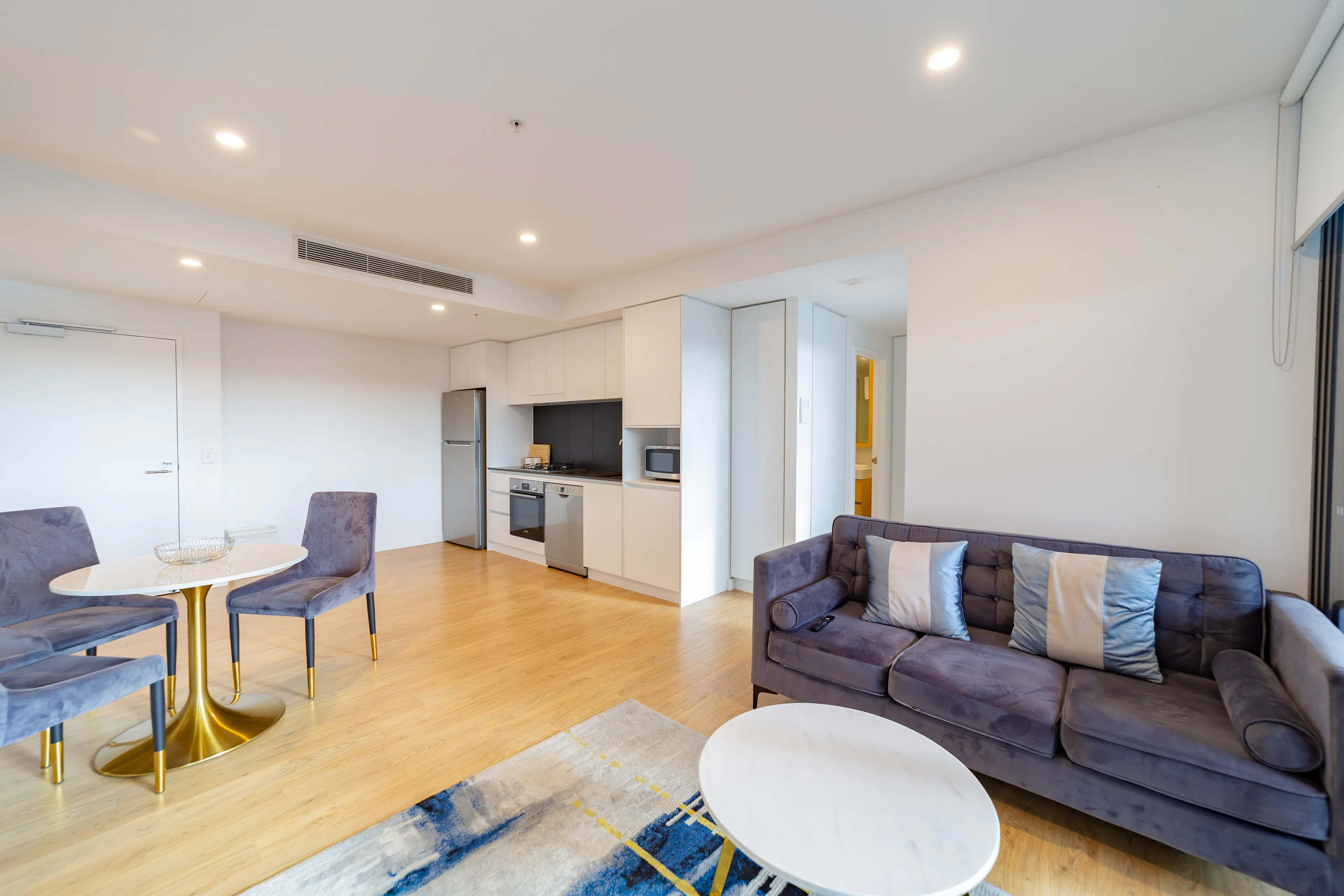 1 Bedroom Apartment ROOM 1