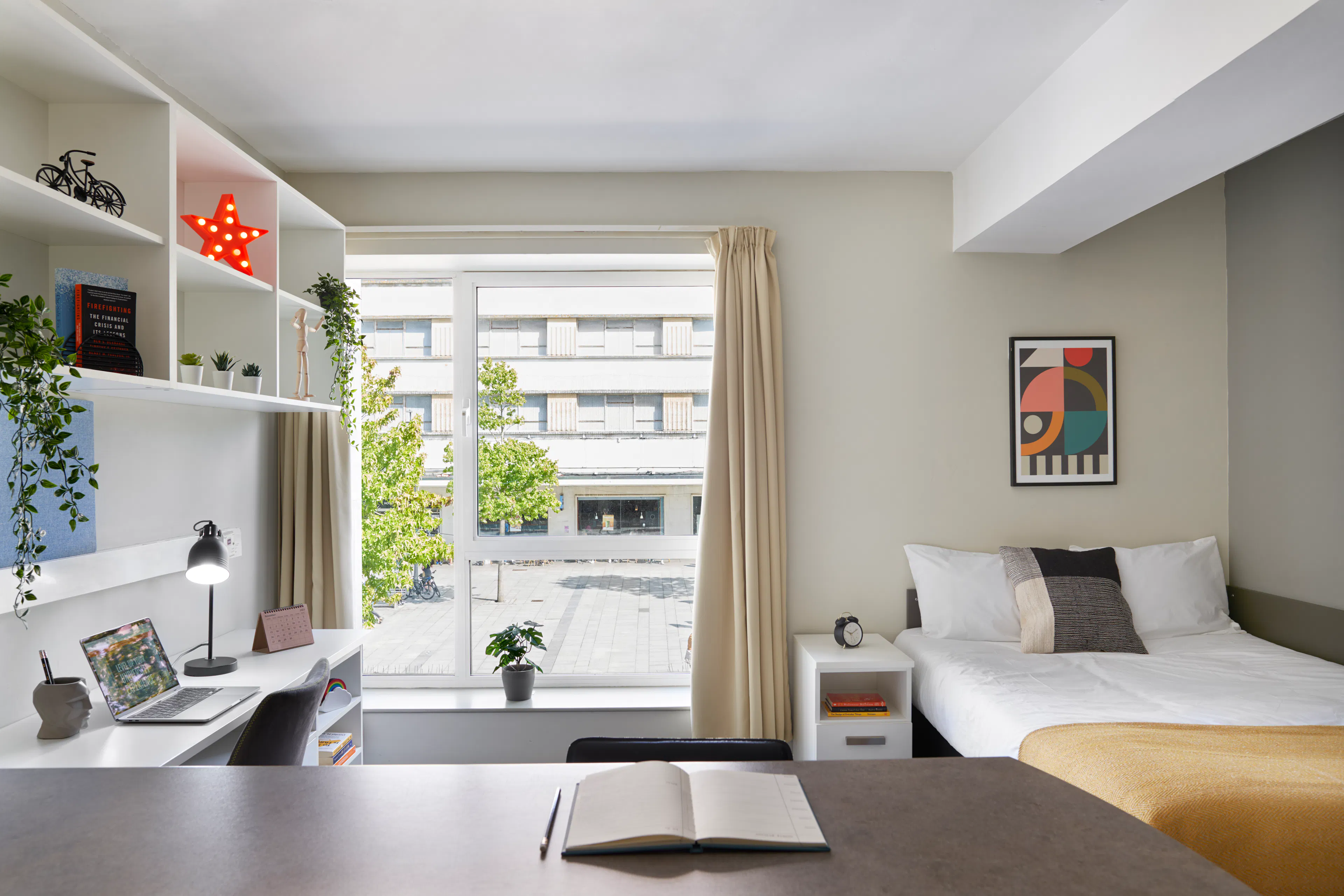 ROOM ROOM 4