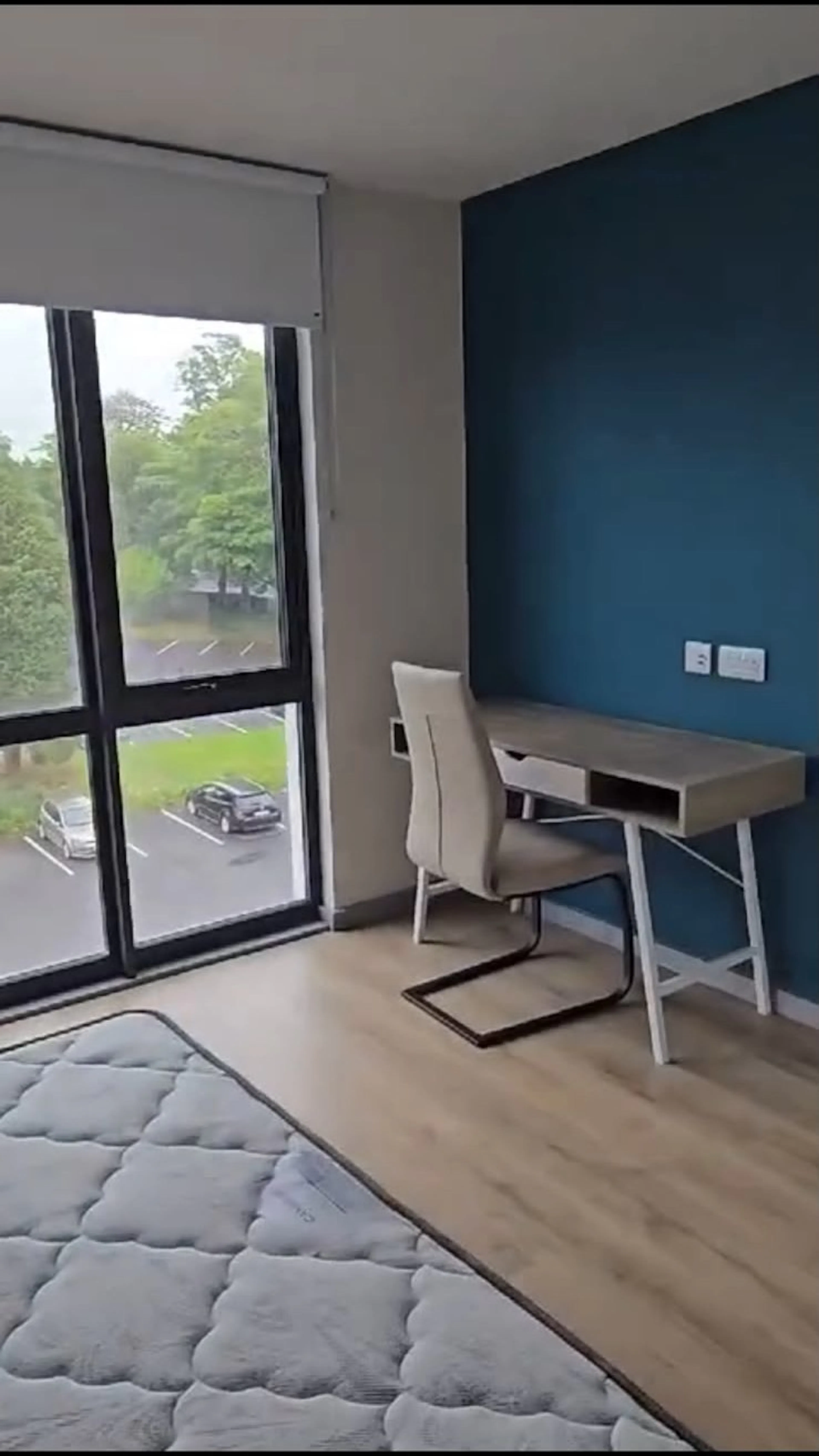 ROOM ROOM 1