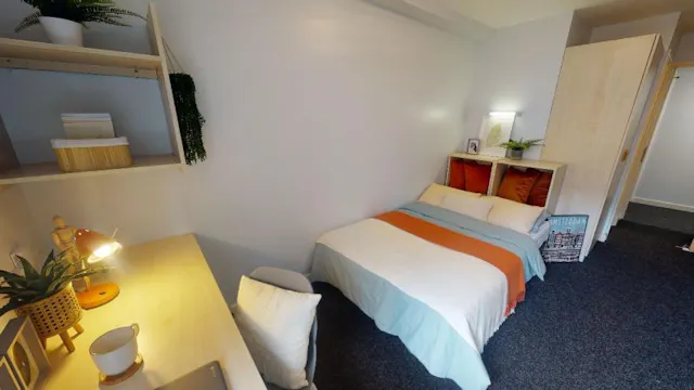 Bronze En Suite room image 1