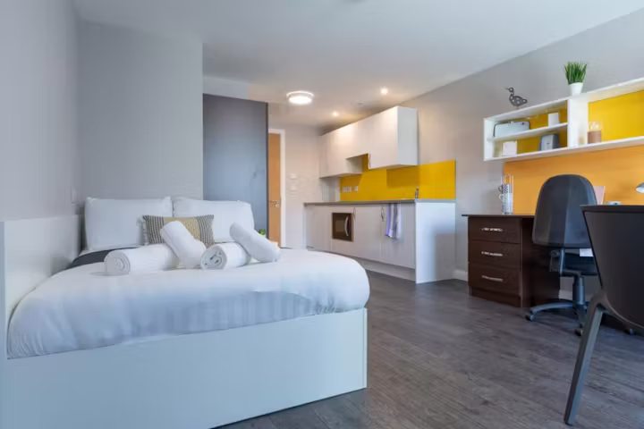 one-islington-plaza-liverpool-Penthouse Studio-1