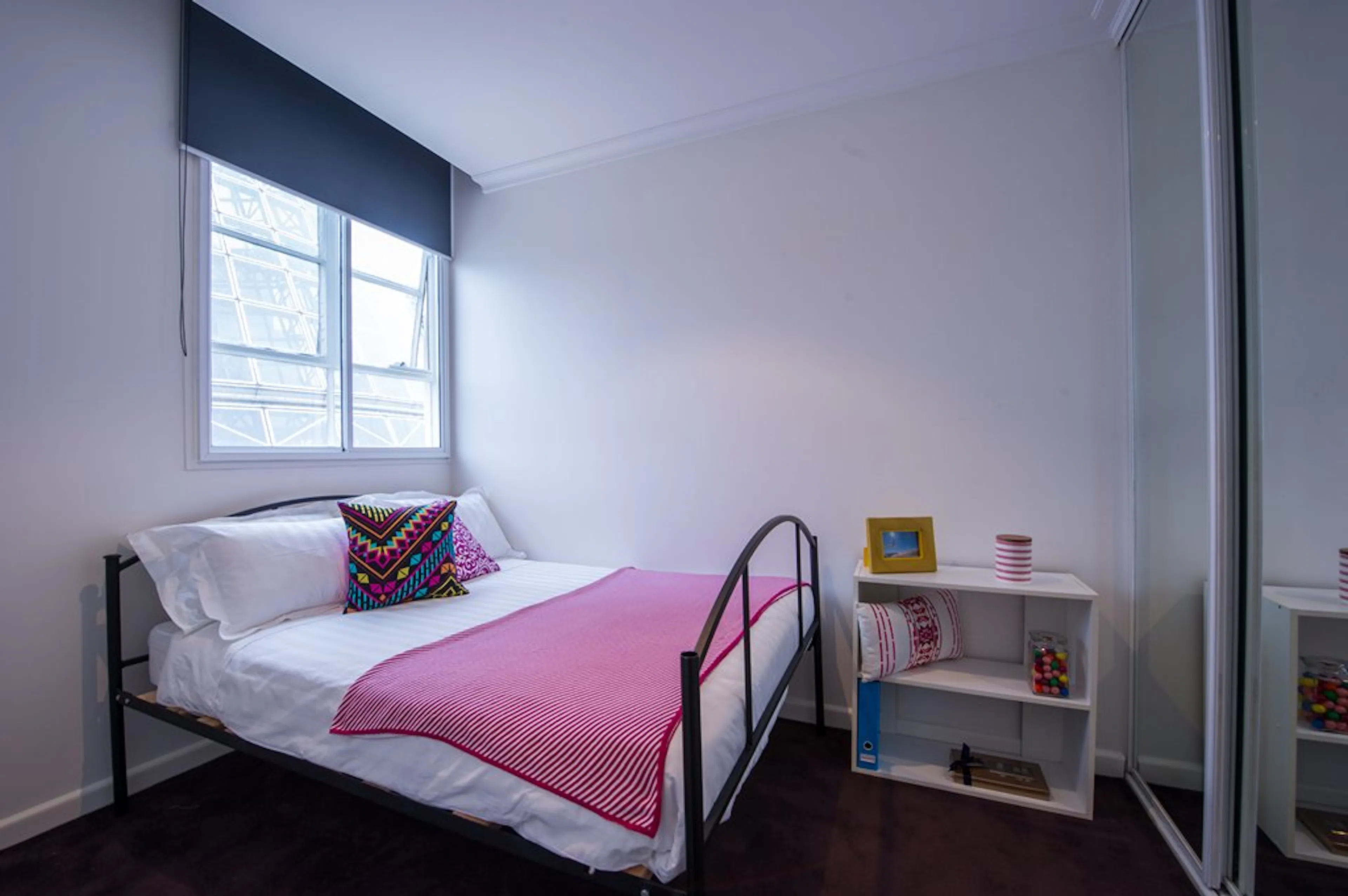 1 Bedroom Large ROOM 2