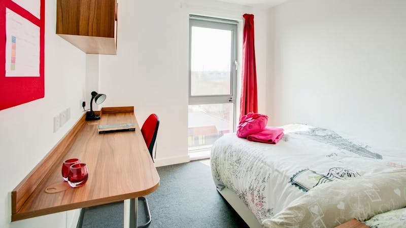 metalworks-birmingham-5 Bed Standard Ensuite