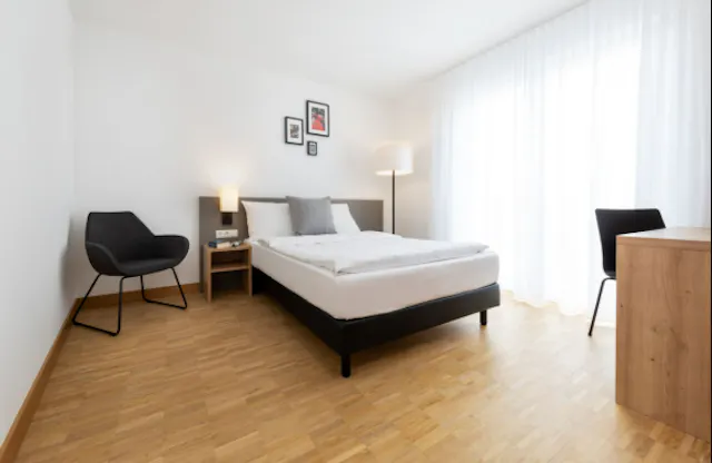 Comfy room image 1