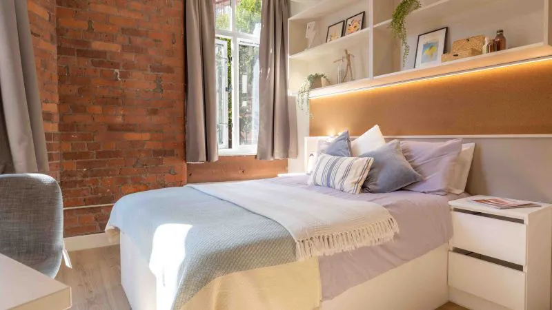 Bronze Three Bed Duplex ROOM