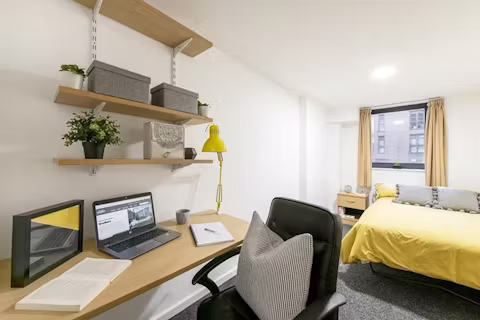 central-place-sheffield-ROOM