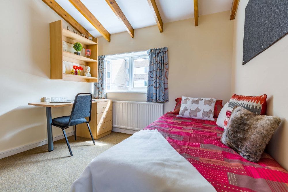 Book DIGS Ashenhurst Houses Student in Huddersfield for