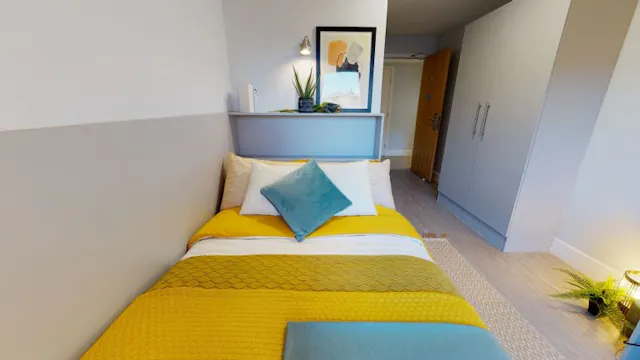 Gold En Suite room image 1