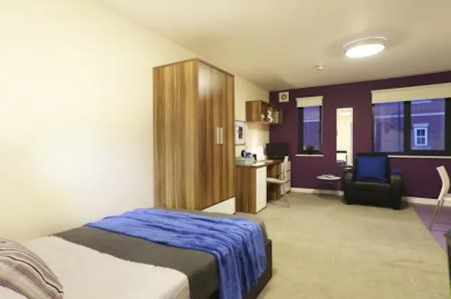 Deluxe Studio, Kentish House room image 1