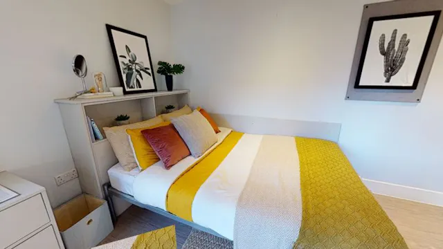 Gold Studio room image 1