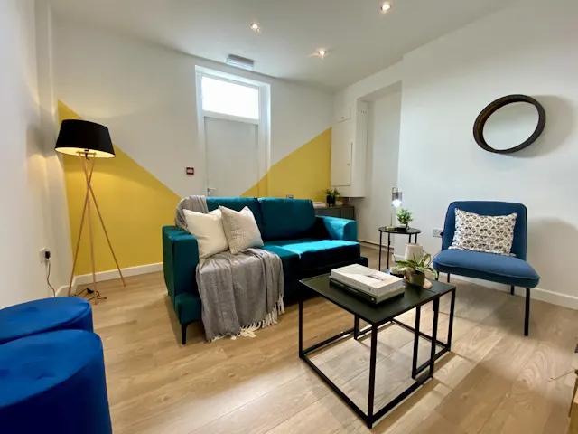 2 Bedroom Apartment room image 3