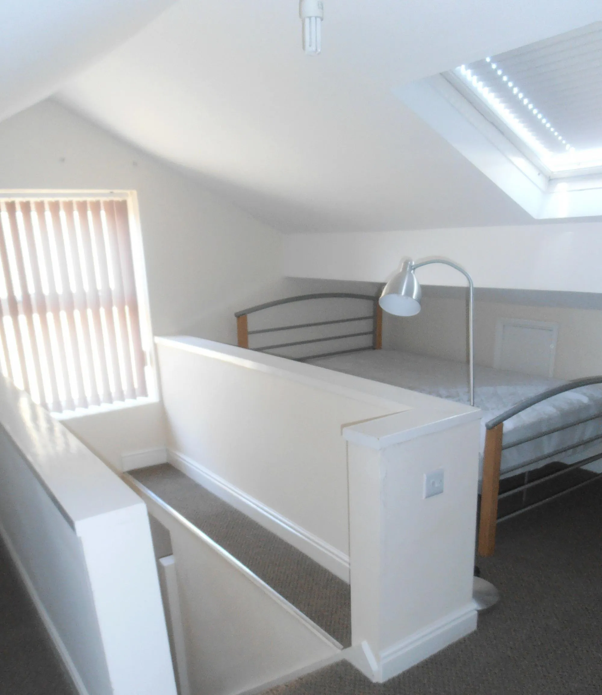 ROOM ROOM 2