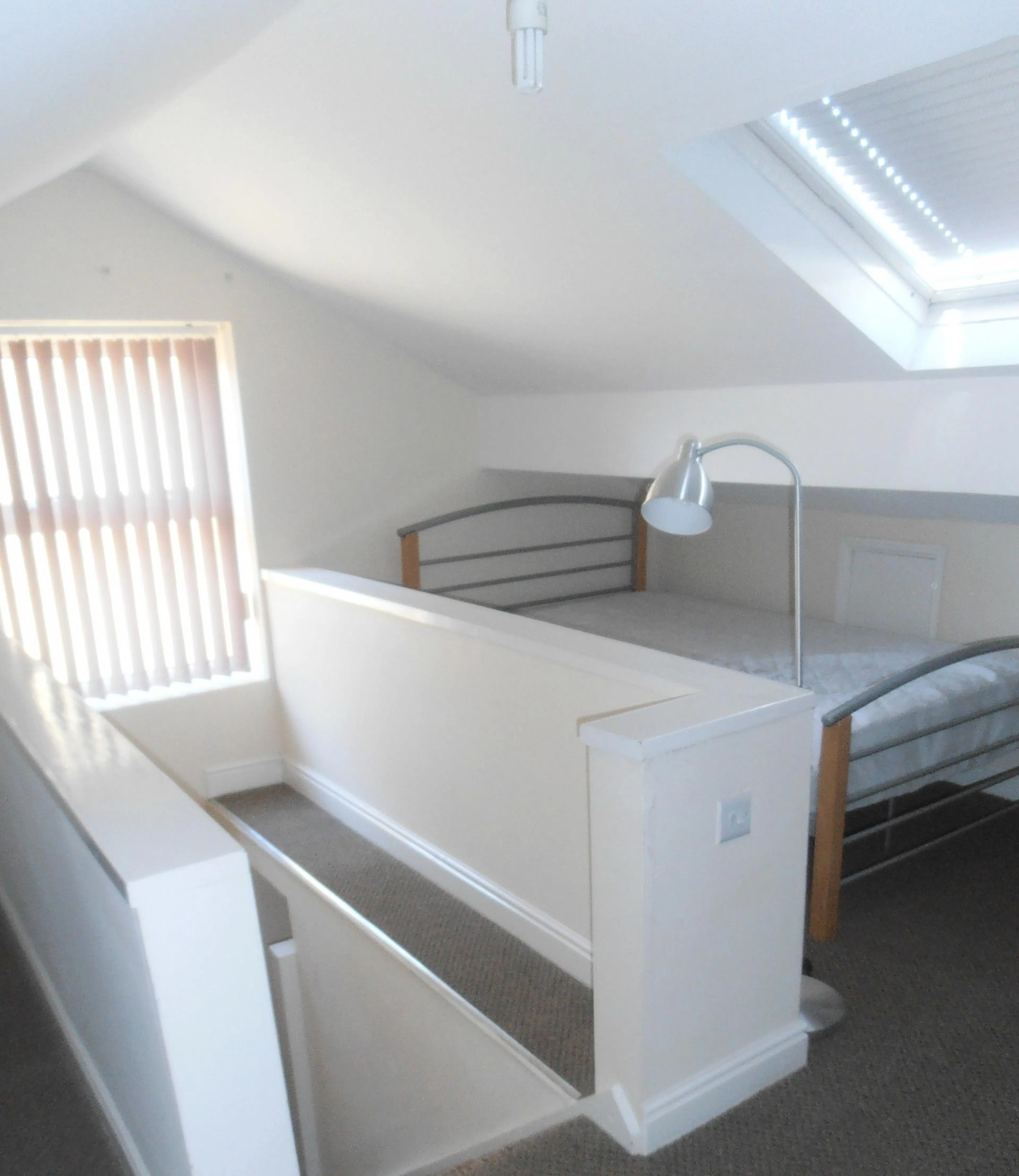 ROOM ROOM 2