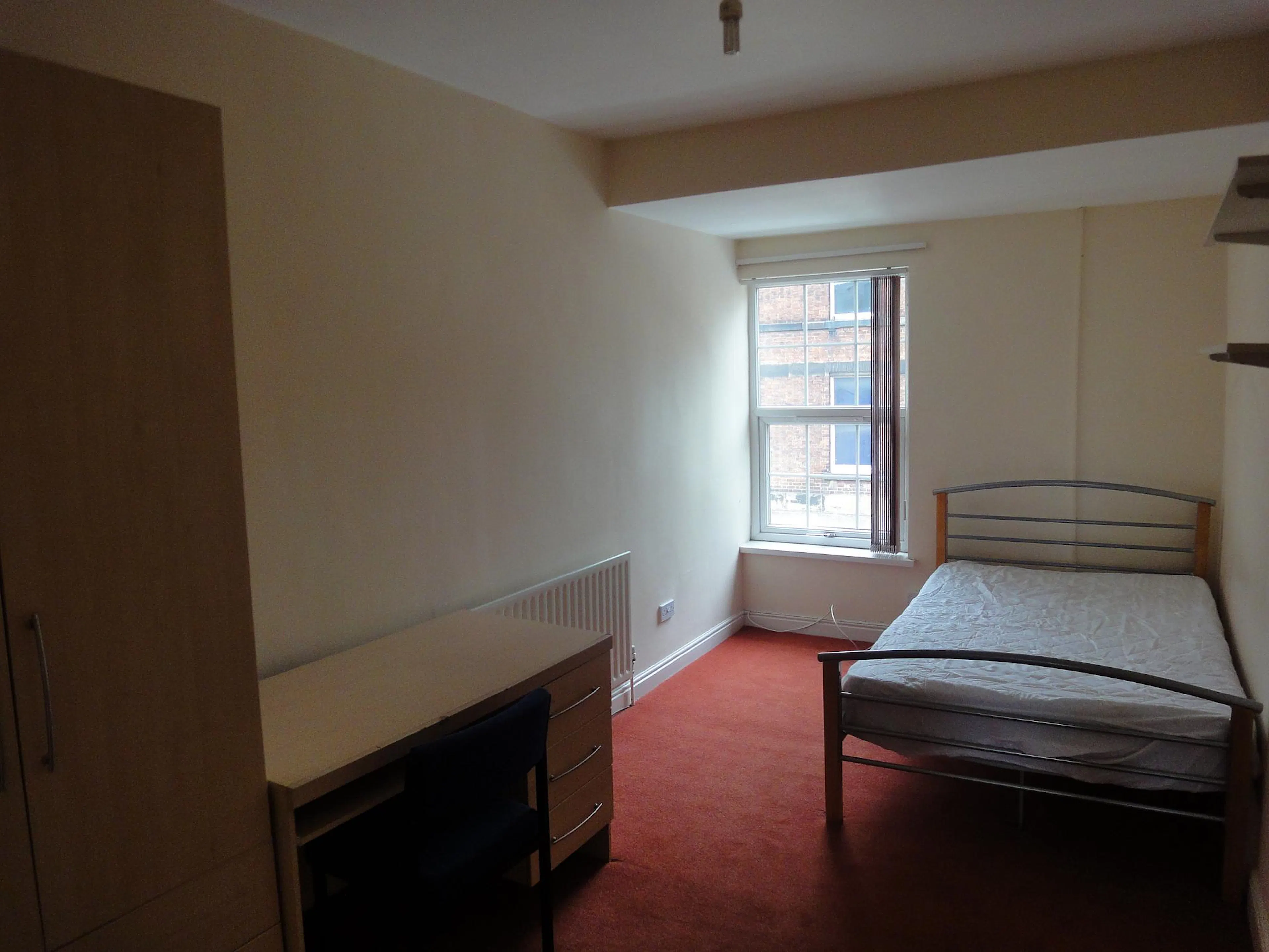 ROOM ROOM 1