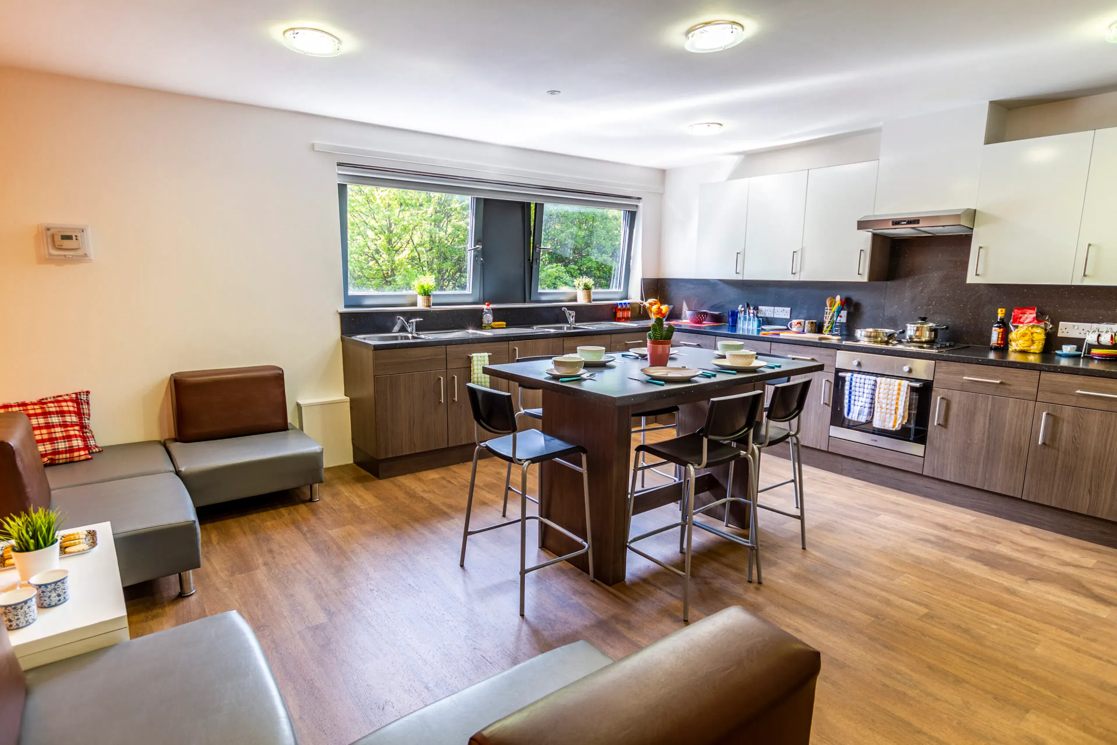 Classic Ensuite KITCHEN 2