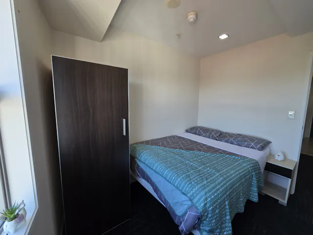 3-bed apartment with 1 bathrooms (whole unite) room image 2