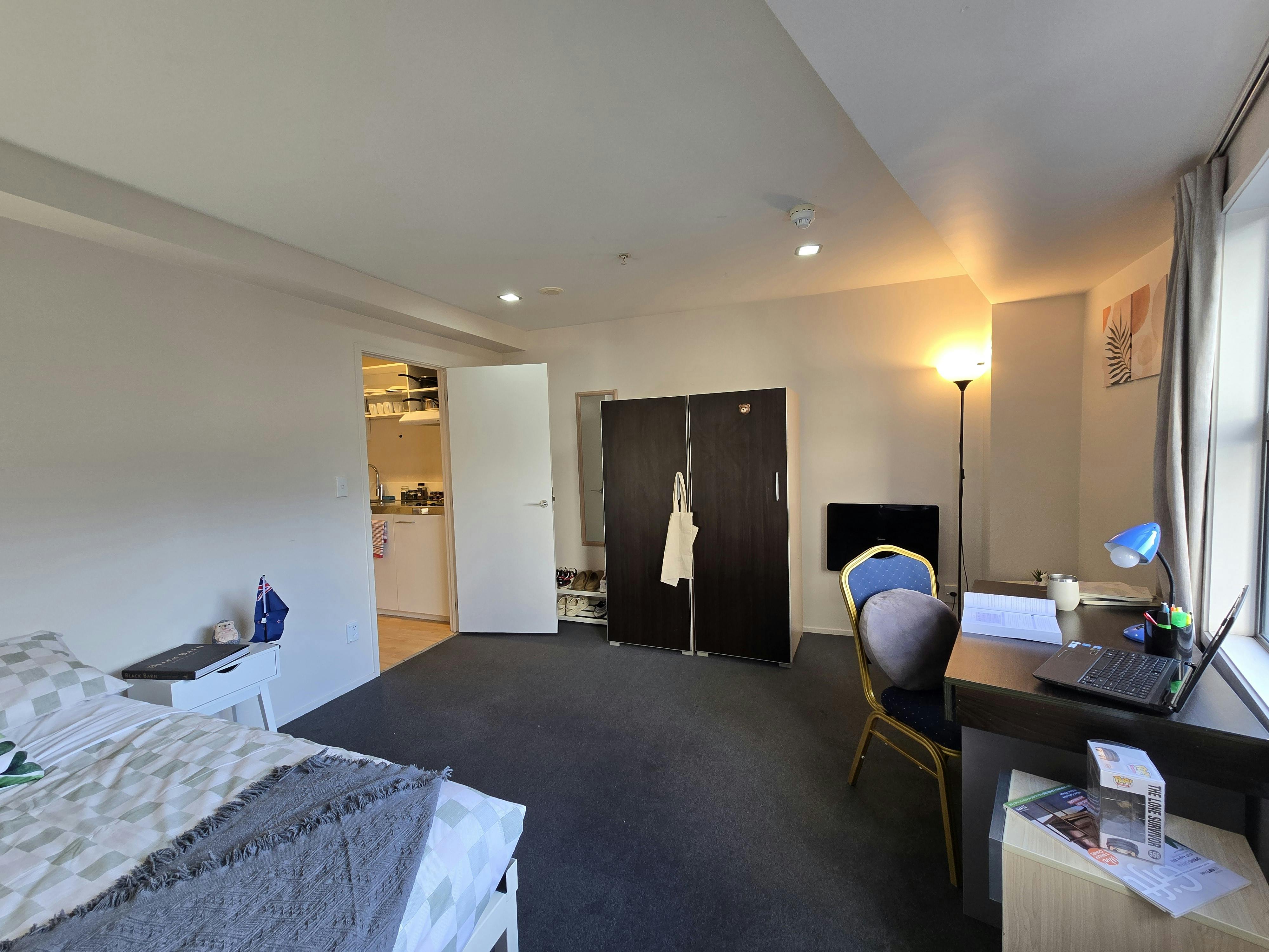 Empire Apartments-Auckland-ROOM-1