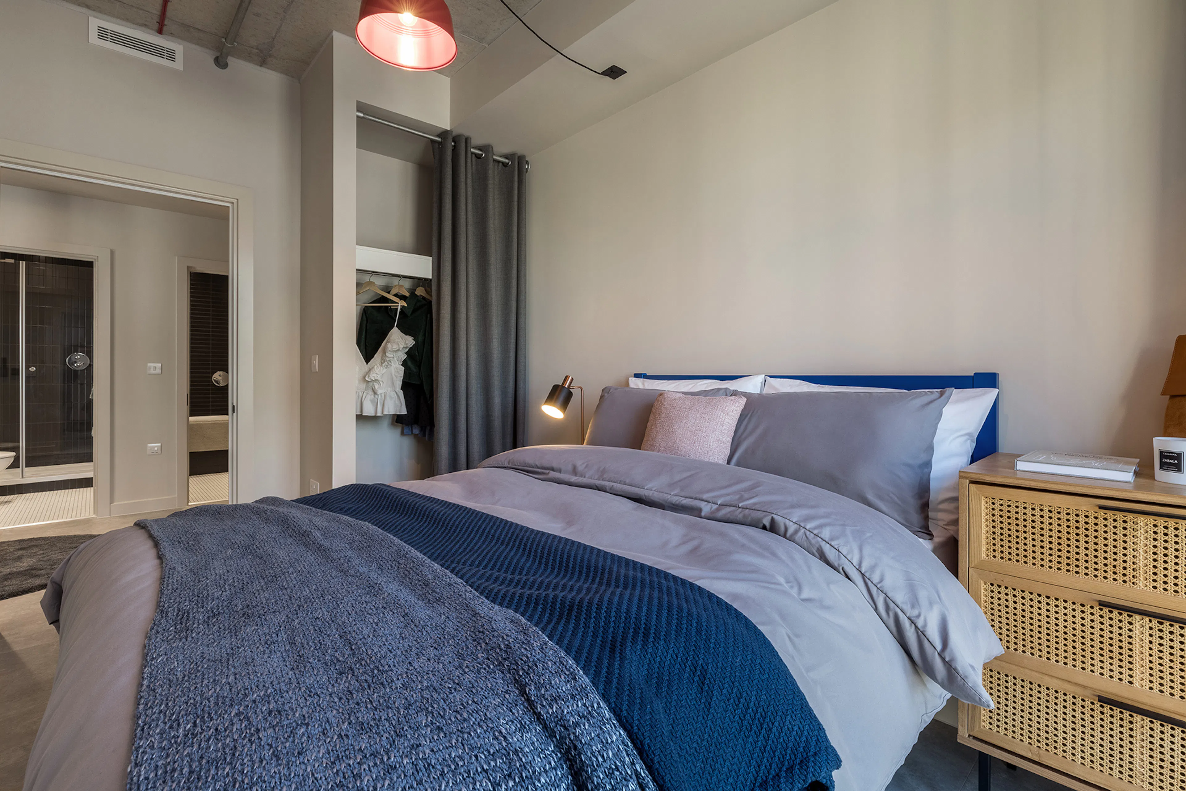 ROOM ROOM 4
