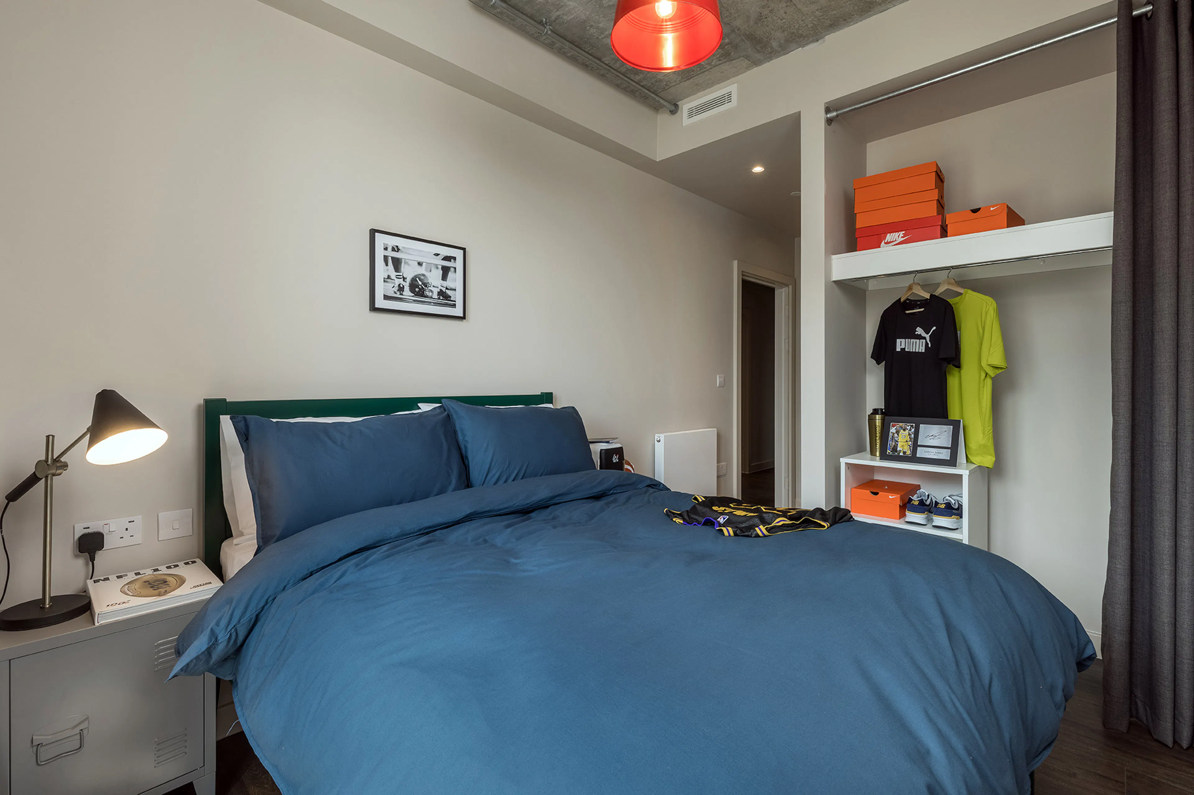 ROOM ROOM 1