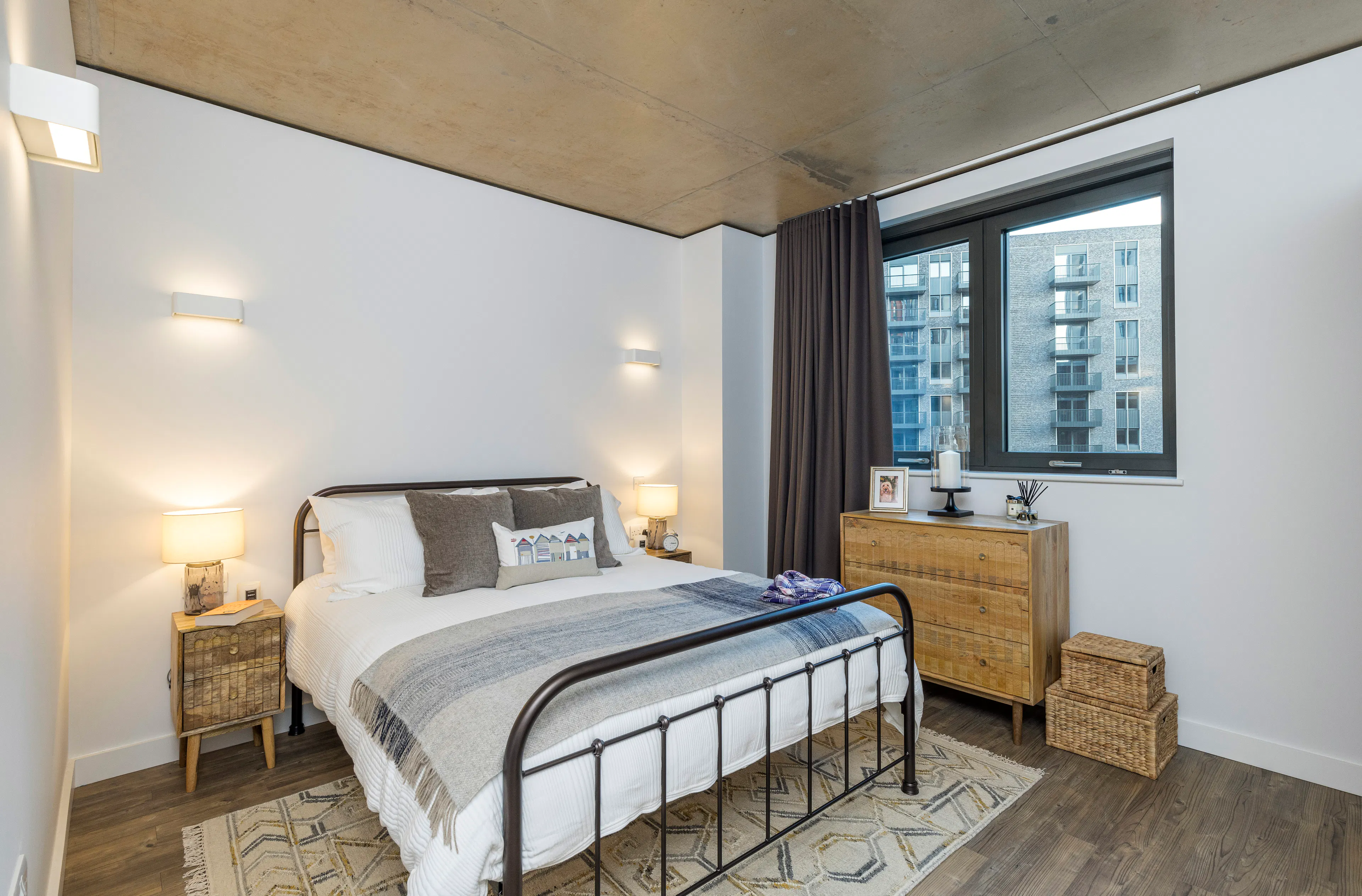 ROOM ROOM 4