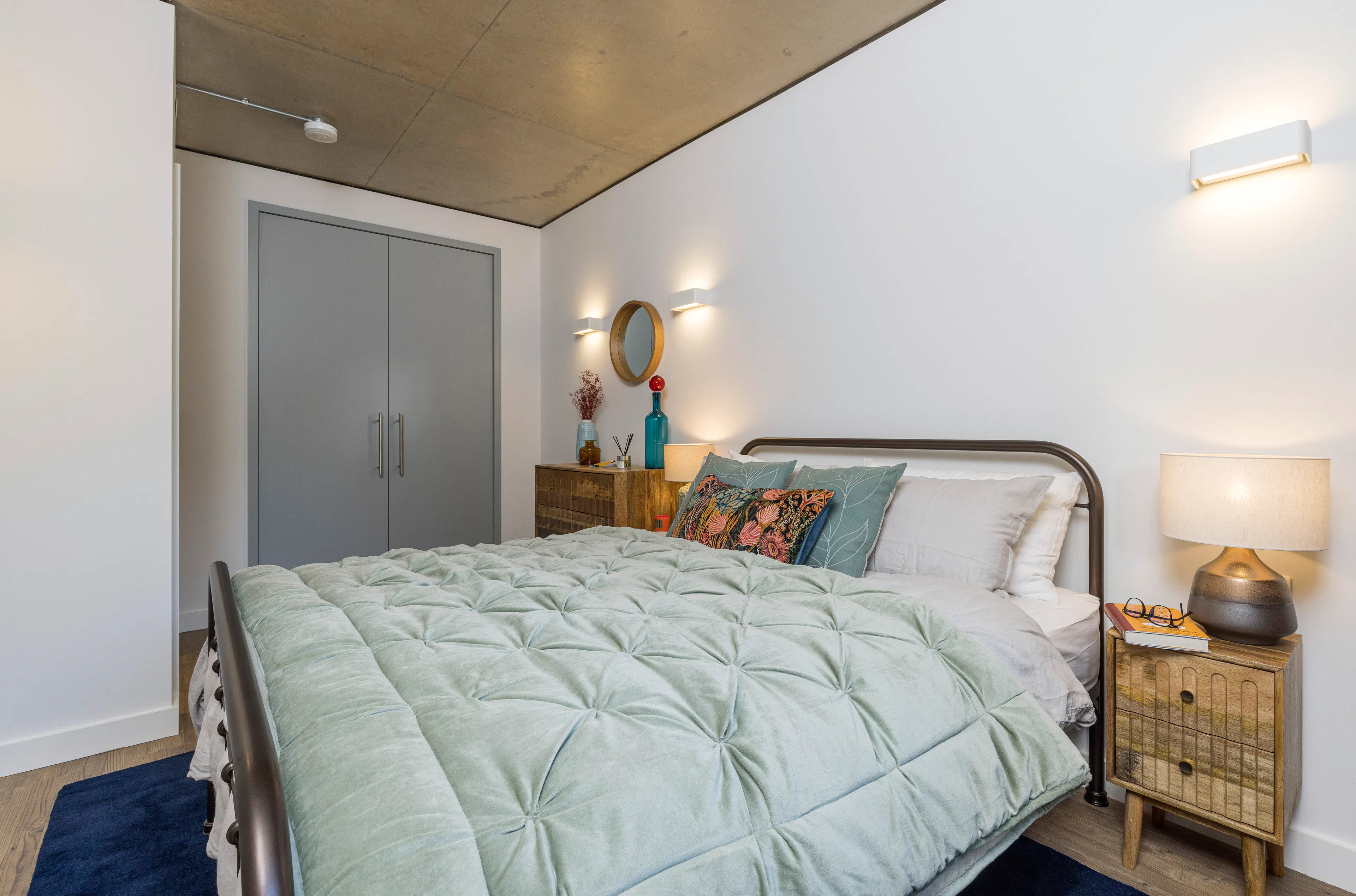 ROOM ROOM 4